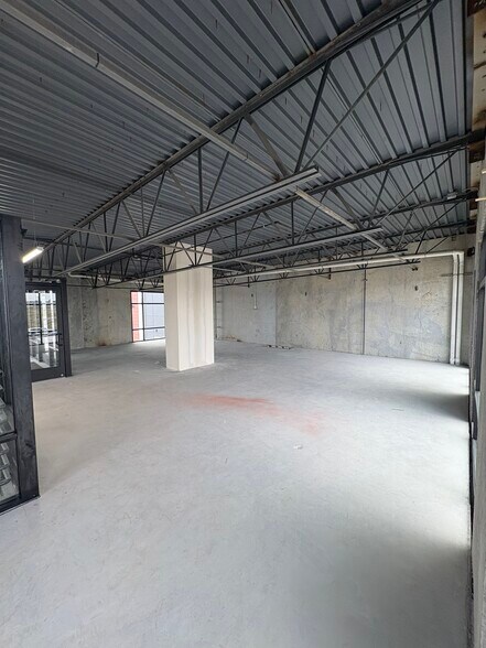 5879 W 7800 S, West Jordan, UT à louer - Photo de l’immeuble – Image 3 sur 5