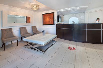 502 W Maple Ave, Vienna, VA à vendre - Photo intérieure – Image 3 sur 10