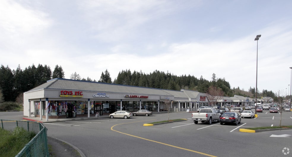 19475 7th Ave NE, Poulsbo, WA à louer - Photo principale – Image 1 sur 35