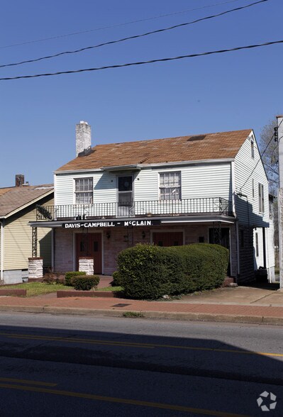 Jefferson St portefeuille de 2 biens à vendre sur LoopNet.fr - Photo principale – Image 2 sur 2