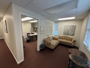 107 Taunton Blvd, Medford, NJ à louer Photo intérieure– Image 2 sur 3