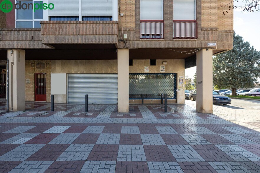 Local commercial dans Granada à vendre - Photo de l’immeuble – Image 3 sur 37