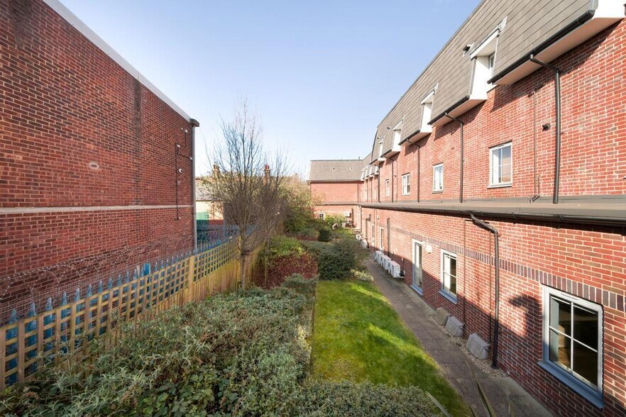 24A Scotts Rd, Bromley à vendre - Photo de l’immeuble – Image 3 sur 8