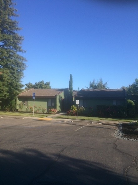 3230 Beard Rd, Napa, CA à louer - Photo de l’immeuble – Image 3 sur 7