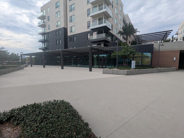 2103 Rivington, Irvine, CA à louer - Photo de l’immeuble – Image 3 sur 3