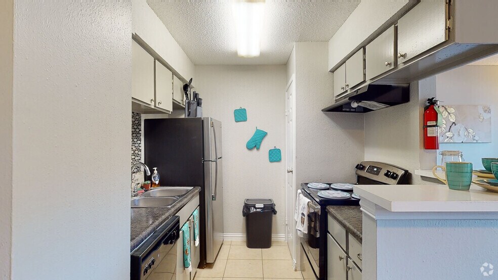 311 Highland Cross Dr, Houston, TX à vendre - Numérisation 3D Matterport – Image 2 sur 36