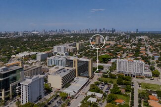 Plus de détails pour 2345 SW 37th Ave, Miami, FL - Terrain à vendre
