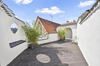 Plus de détails pour 13 Rue Rigault, Nanterre - Bureau à vendre