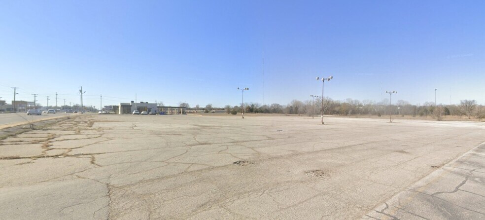 810 S Maiden Ln, Joplin, MO à vendre - Photo de l’immeuble – Image 3 sur 10