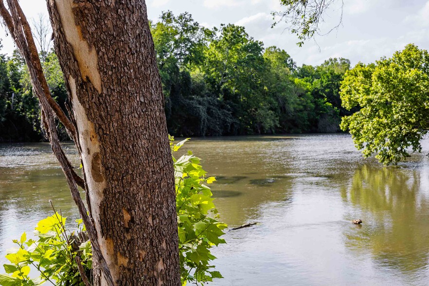 256 Greasy Bend rd, Smithville, TX à vendre - Photo de l’immeuble – Image 3 sur 40