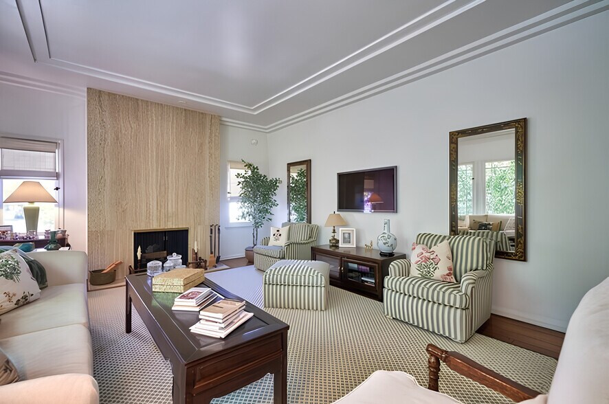 150 N La Peer Dr, Beverly Hills, CA à vendre - Photo intérieure – Image 3 sur 18