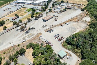 13611 Healdsburg Ave, Healdsburg, CA - VUE AÉRIENNE  vue de carte - Image1
