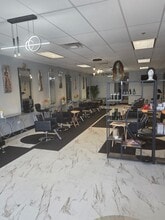 4050-4140 W 87th St, Hometown, IL à louer Photo intérieure– Image 2 sur 4