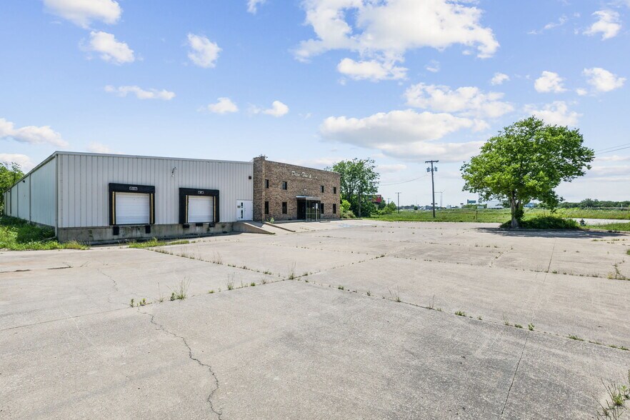 351 Interstate Highway 30, Greenville, TX à vendre - Photo de l’immeuble – Image 2 sur 19