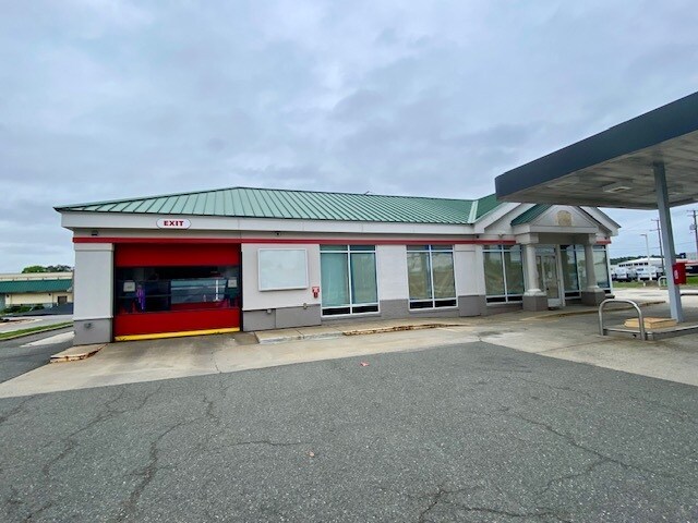812 England St, Ashland, VA à vendre - Photo de l’immeuble – Image 3 sur 6