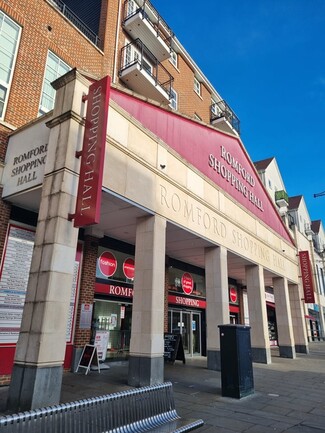 Plus de détails pour 43 Market Pl, Romford - Local commercial à louer