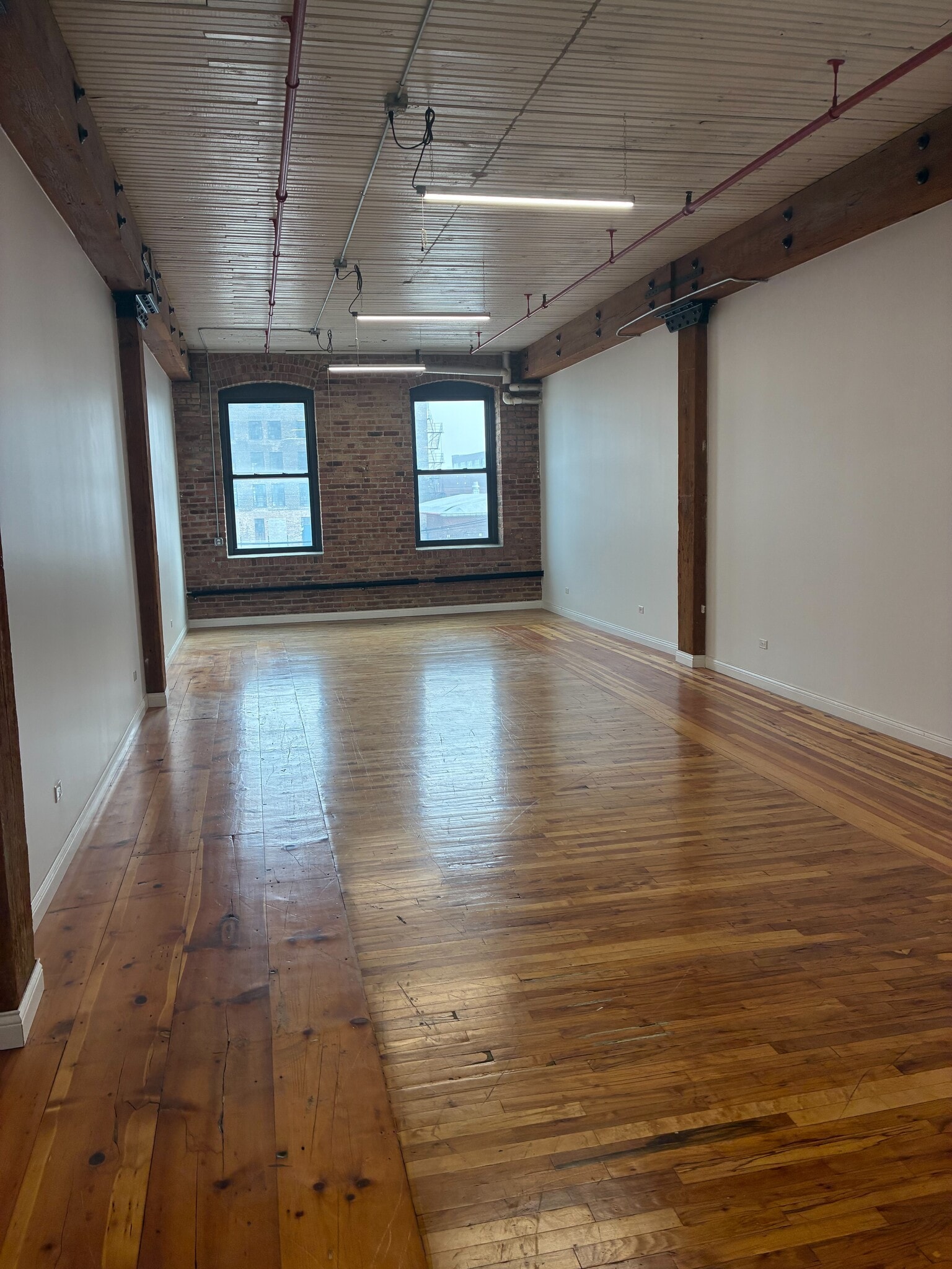 3636 S Iron St, Chicago, IL à louer Photo intérieure– Image 1 sur 1