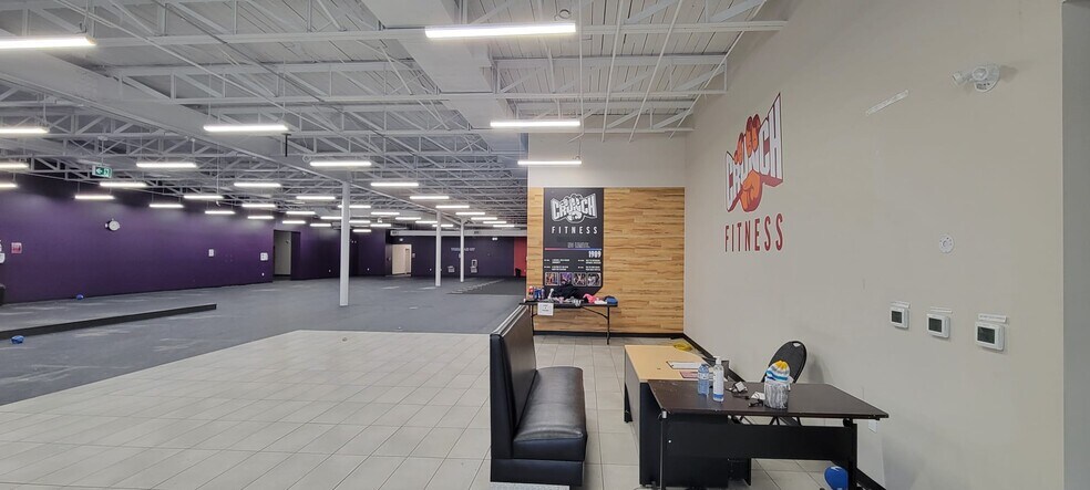 190 Sharpe St E, Gravenhurst, ON à louer - Photo de l’immeuble – Image 3 sur 8