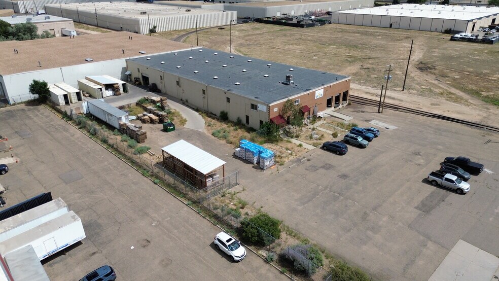 4300 Monaco St, Denver, CO à louer - Photo de l’immeuble – Image 2 sur 4