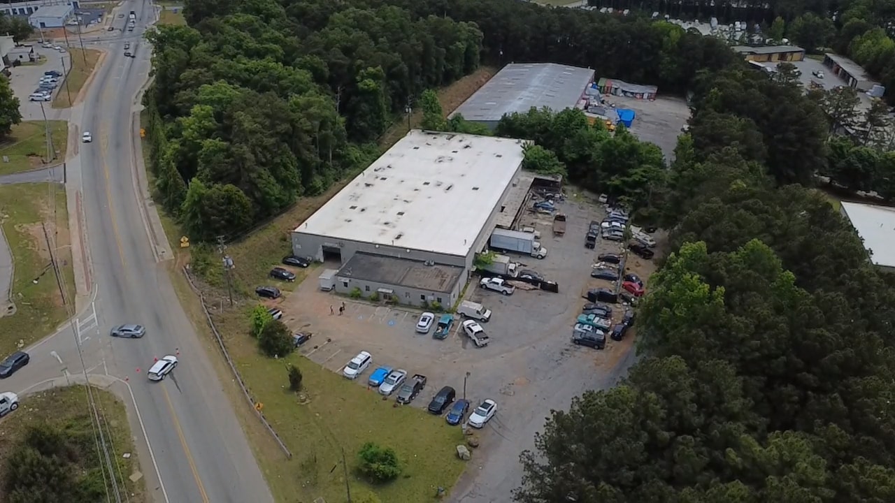 2435 Stone Mountain Lithonia Rd, Lithonia, GA à louer Photo principale– Image 1 sur 22