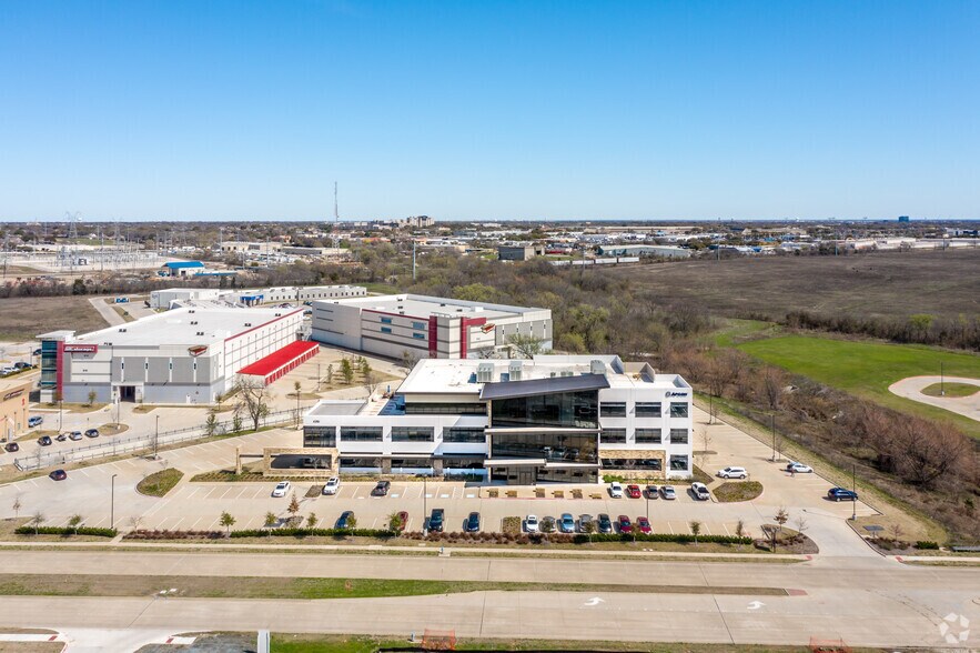 4351 Mapleshade Ln, Plano, TX à louer - Aérien – Image 2 sur 21
