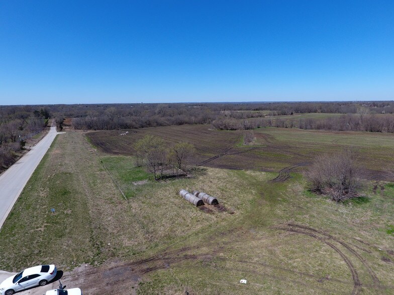 26310 SW Wyatt Rd, Blue Springs, MO à vendre - Aérien – Image 3 sur 4