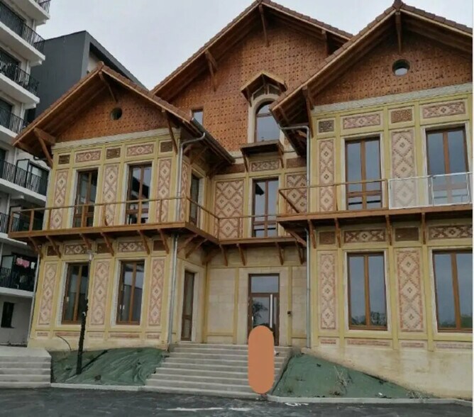 Local d'activités dans Lormont à vendre - Photo de l’immeuble – Image 2 sur 12