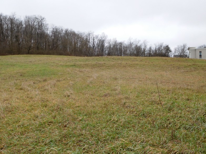 2103 Pleasant Valley Rd, Fairmont, WV à vendre - Photo de l’immeuble – Image 3 sur 64
