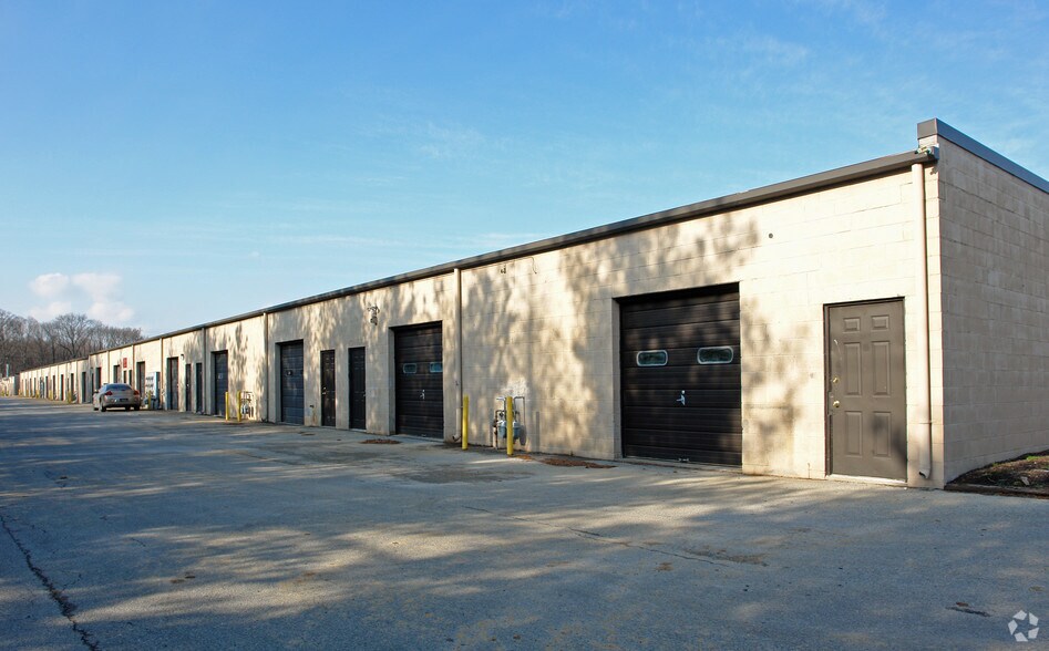 700 Cornell Dr, Wilmington, DE à louer - Photo de l’immeuble – Image 3 sur 5