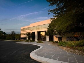 1160 W Swedesford Rd, Berwyn, PA à louer Photo de l’immeuble– Image 1 sur 31