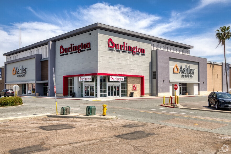 415-761 Parkway Plaza, El Cajon, CA à louer - Photo principale – Image 1 sur 14