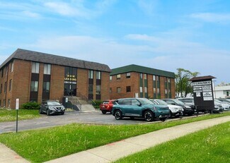 Plus de détails pour 701 E Irving Park Rd, Roselle, IL - Bureau à louer