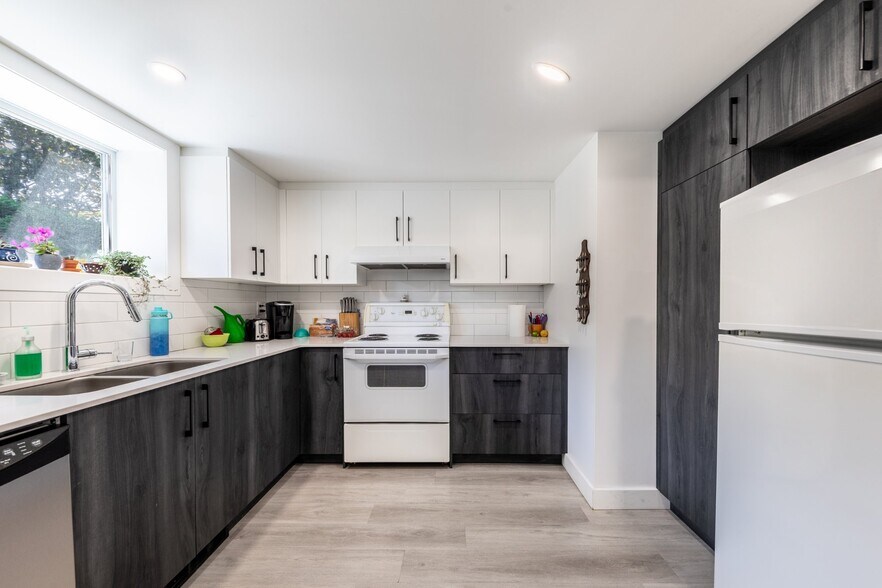 87 Rue Sénécal, Saint-jean-sur-richelieu, QC à vendre - Photo intérieure – Image 3 sur 17