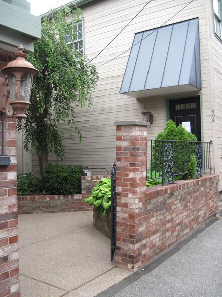 509 Hegner Way, Sewickley, PA à louer - Photo de l’immeuble – Image 2 sur 2