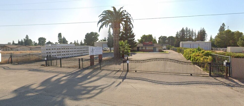 11060 Highway 41, Madera, CA à louer - Photo de l’immeuble – Image 1 sur 3