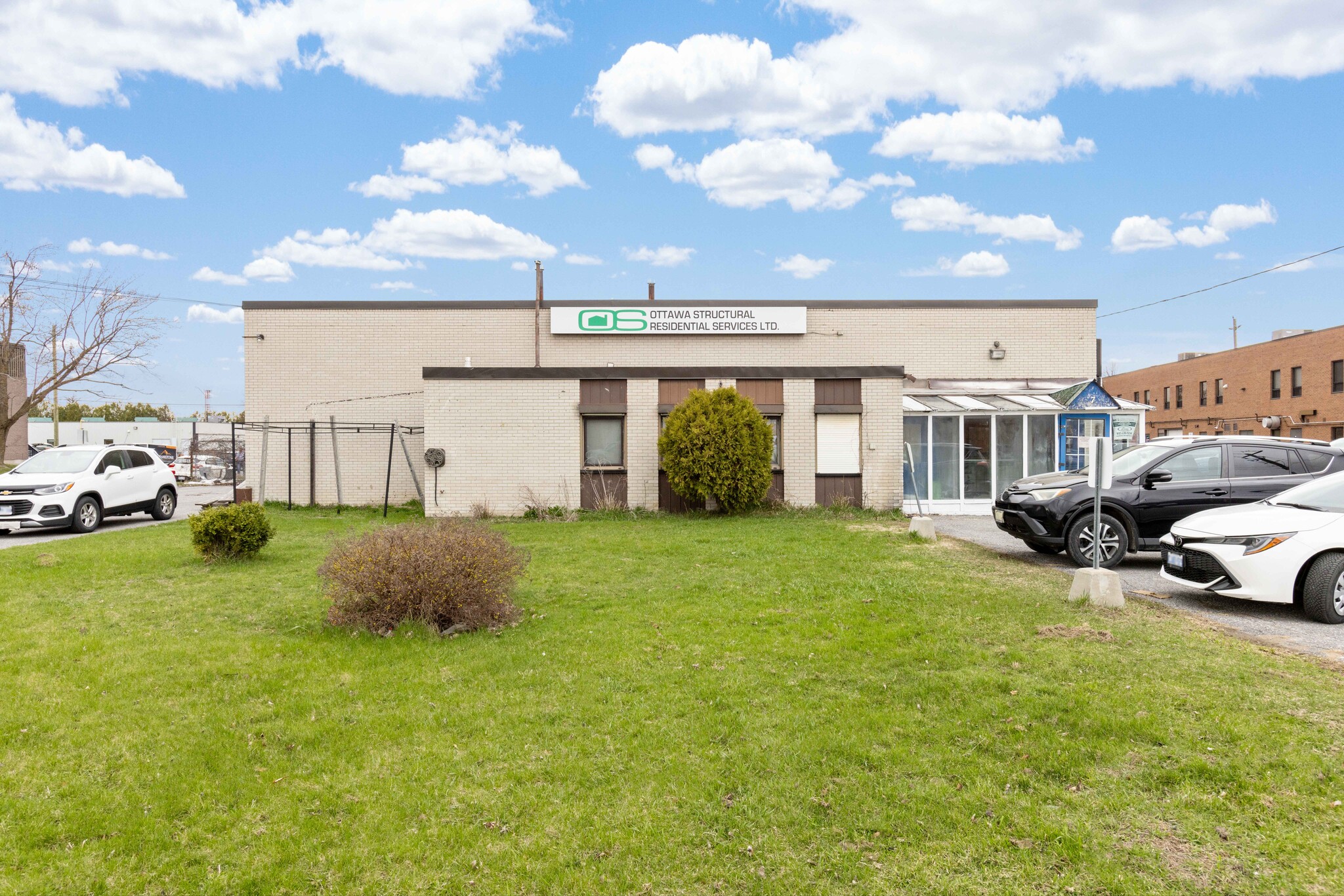 7 Enterprise Ave, Ottawa, ON à louer Photo de l’immeuble– Image 1 sur 10