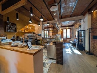 Plus de détails pour Local commercial à louer