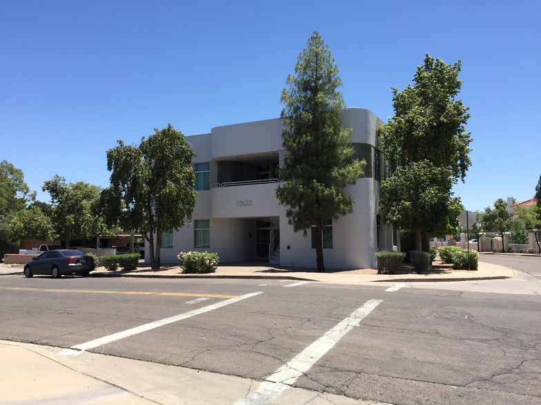 7505 E 6th Ave, Scottsdale, AZ à vendre - Photo principale – Image 2 sur 7