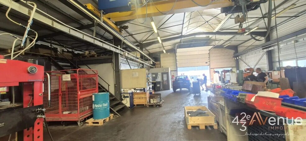 Industriel/Logistique dans Fraisses à vendre - Photo intérieure – Image 2 sur 4