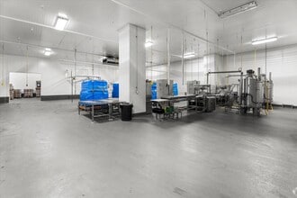 3450 E Vernon Ave, Vernon, CA à louer Photo intérieure– Image 2 sur 17