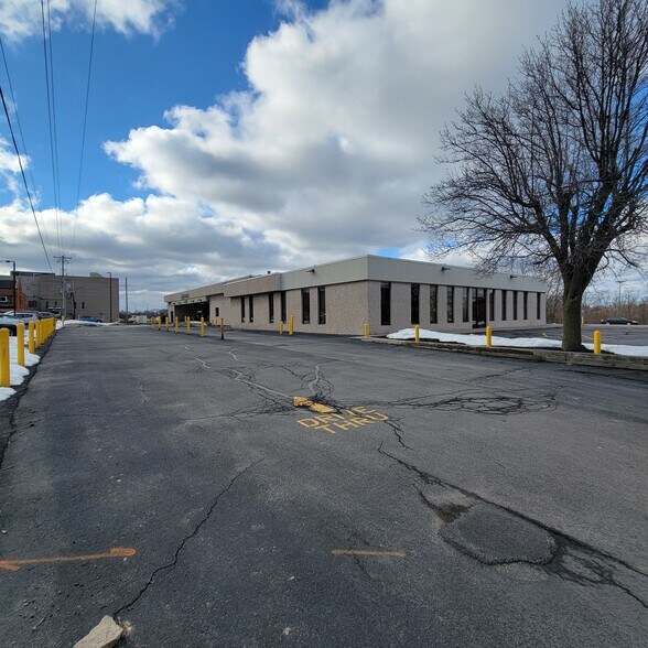 80 Washburn St, Lockport, NY à vendre - Photo principale – Image 1 sur 2