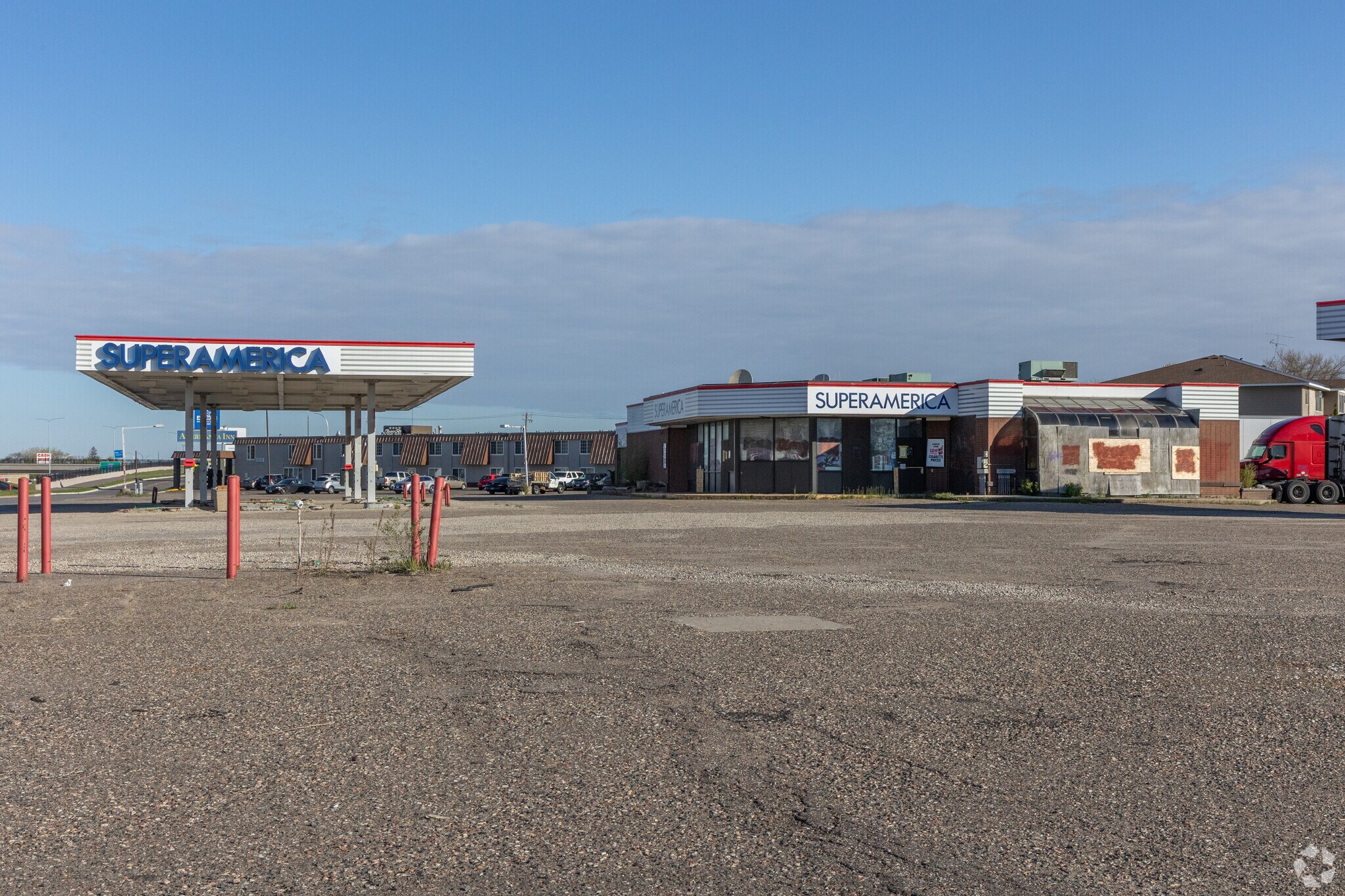 600 Highway 10 S, Saint Cloud, MN à vendre Photo principale– Image 1 sur 3
