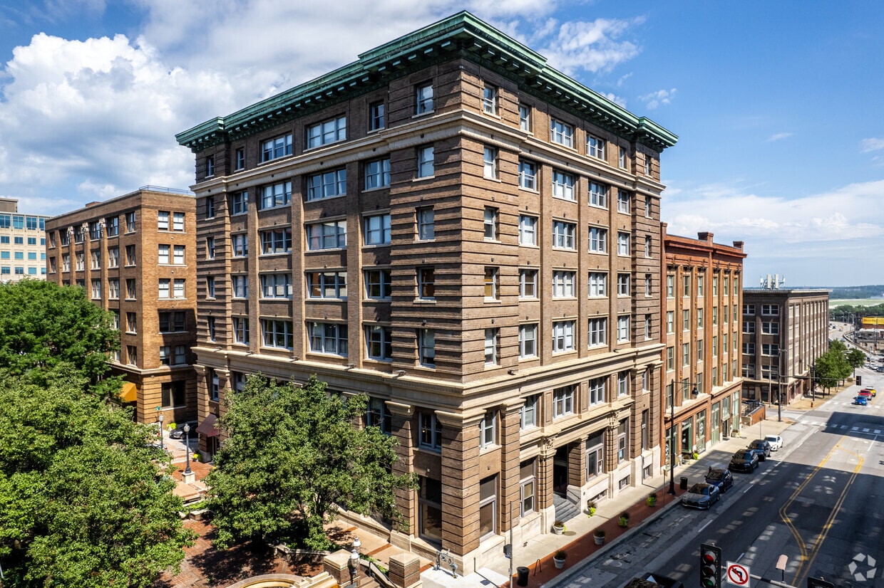 712 Broadway St, Kansas City, MO à vendre Photo principale– Image 1 sur 17
