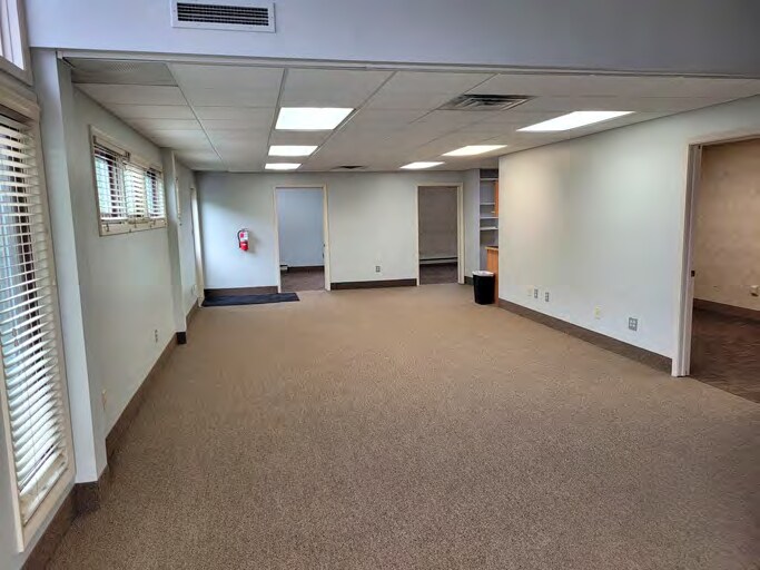 100 N Miller Rd, Fairlawn, OH à louer Photo intérieure– Image 1 sur 2