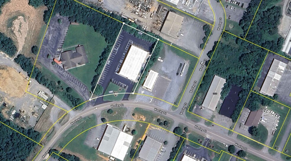 2528 Wesley St, Johnson City, TN à vendre - Photo de l’immeuble – Image 3 sur 12