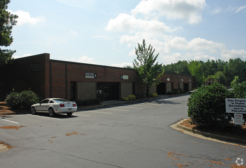 2605 Mountain Industrial Blvd, Tucker, GA à louer - Photo principale – Image 1 sur 3