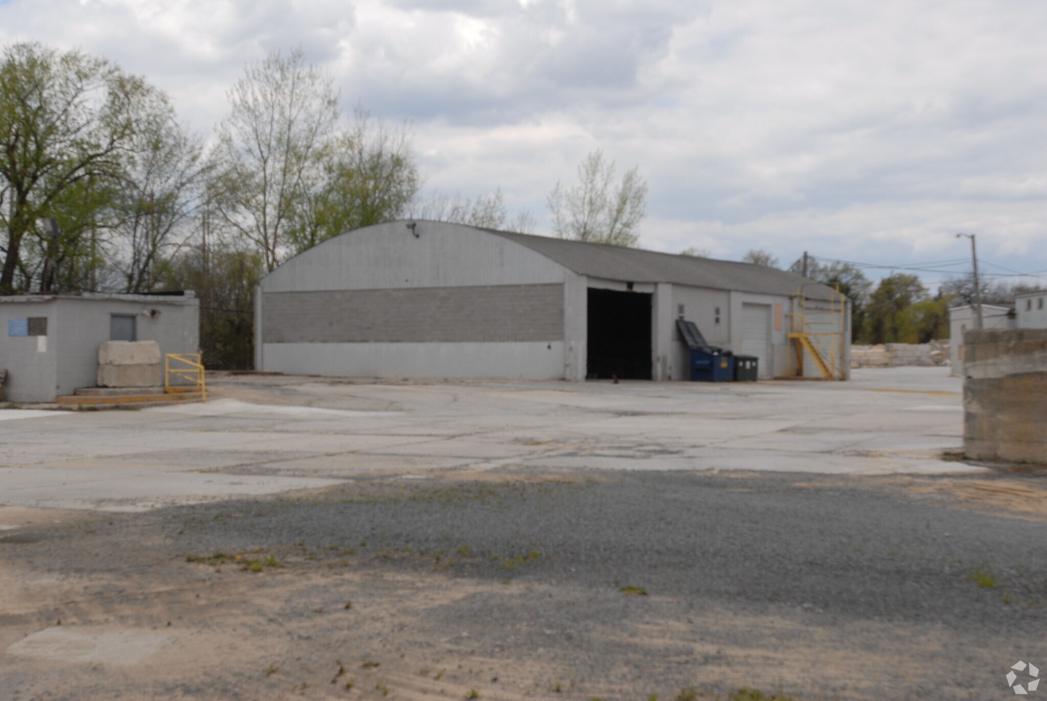 945 Rt 27, Somerset, NJ à louer Photo principale– Image 1 sur 13