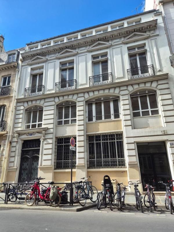 11 Rue Dieu, Paris à louer Photo de l’immeuble– Image 1 sur 19