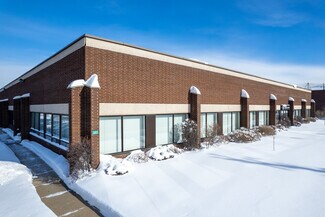 Plus de détails pour 375-455 Rue Deslauriers, Saint-Laurent, QC - Bureau à louer