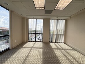 101 N Federal Hwy, Boca Raton, FL à louer Photo intérieure– Image 2 sur 5